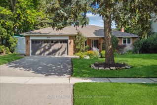 Property for Sale, 44 George Henry Blvd, Toronto, ON