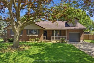 Bungaloft for Sale, 34 Yule Pl, Kitchener, ON
