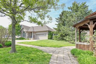 Townhouse for Sale, 800 Commissioners Rd W #42, London South, ON Townhouse for Sale, 800 Commissioners Rd W #42, London South, ON