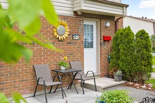 Condo for Sale, 41C Forester Cres, Bells Corners and South to Fallowfield, ON Condo for Sale, 41C Forester Cres, Bells Corners and South to Fallowfield, ON