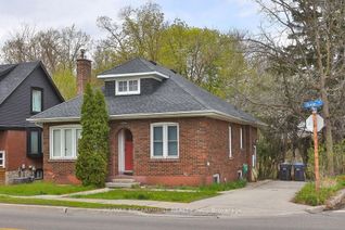 Bungalow for Rent, 311 Queen St S, Mississauga, ON