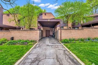 Condo Townhouse for Sale, 28 Underhill Cres #3, Kitchener, ON Condo Townhouse for Sale, 28 Underhill Cres #3, Kitchener, ON