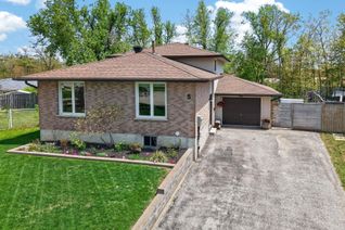 Backsplit for Sale, 5 Atwood Ct, Barrie, ON Backsplit for Sale, 5 Atwood Ct, Barrie, ON