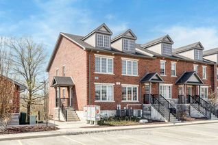 Condo Townhouse for Sale, 242 Penetanguishene Rd #16, Barrie, ON