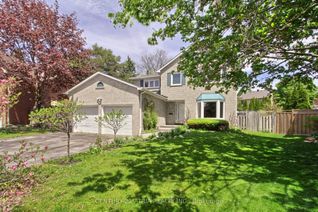 Backsplit for Sale, 10 Laurwood Ct, Aurora, ON Backsplit for Sale, 10 Laurwood Ct, Aurora, ON