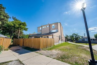 Condo Townhouse for Sale, 242 John Garland Blvd #2, Toronto, ON