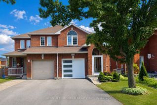 Semi-Detached House for Sale, 153 Purcell Cres, Vaughan, ON