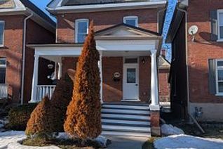 Detached House for Sale, 498 Charlotte St, Peterborough, ON Detached House for Sale, 498 Charlotte St, Peterborough, ON