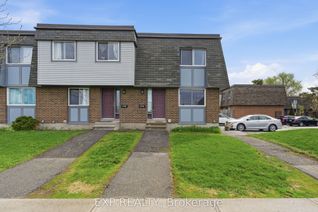 Condo Townhouse for Sale, 1713 Heatherington Rd, Hunt Club - South Keys and Area, ON Condo Townhouse for Sale, 1713 Heatherington Rd, Hunt Club - South Keys and Area, ON