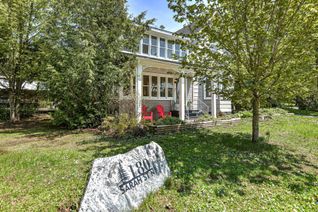 Detached House for Sale, 180 Sarah St N, Gravenhurst, ON Detached House for Sale, 180 Sarah St N, Gravenhurst, ON
