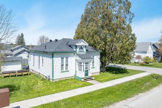 Bungalow for Sale, 16 Peel St, Penetanguishene, ON