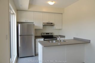 Townhouse for Rent, 9436 Bayview Ave #Coach, Richmond Hill, ON