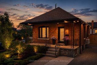 House for Sale, 236 Macaulay St E, Hamilton, ON