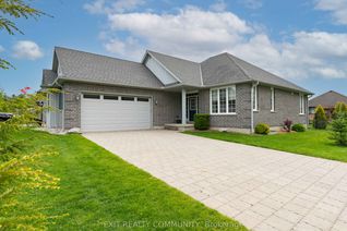 Detached House for Sale, 598 Bennett Cres, Strathroy-Caradoc, ON