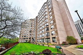 Apartment for Sale, 250 Davis Dr #208, Newmarket, ON