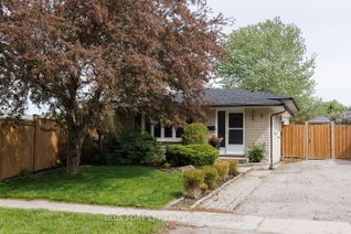 Backsplit for Sale, 2 Surrey Cres, London South, ON