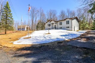 Detached House for Sale, 1518 Lone Pine Dr, Bracebridge, ON