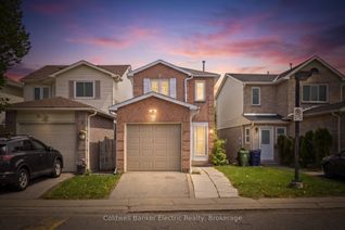 Detached House for Sale, 80 Plumrose Pathway, Toronto, ON