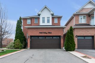 Detached House for Sale, 7448 Village Walk, Mississauga, ON