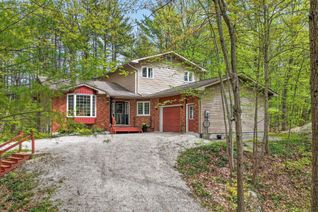 Detached House for Sale, 19 The Granite Bluff N/A, Bracebridge, ON