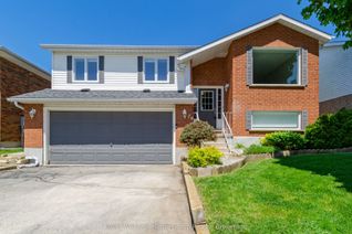 Bungalow for Sale, 79 Hazelwood Cres, Cambridge, ON