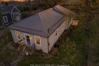 Detached House for Sale, 672 Elias St, London East, ON