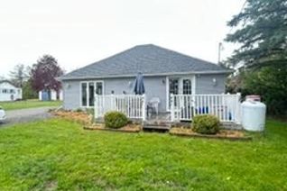 House for Sale, 17 Fall's Bay Rd, Kawartha Lakes, ON House for Sale, 17 Fall's Bay Rd, Kawartha Lakes, ON