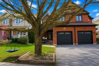 Semi-Detached House for Sale, 82 Fellowes Cres, Hamilton, ON