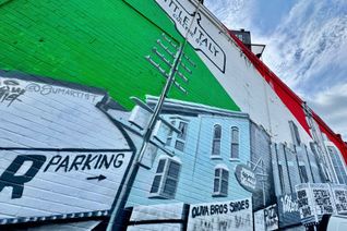 Triplex for Sale, 216 Montrose Ave, Toronto, ON