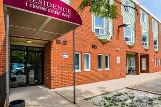 Property for Rent, 1 Center St W #210, Richmond Hill, ON