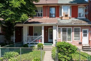 Freehold Townhouse for Sale, 46 Sullivan St, Toronto, ON Freehold Townhouse for Sale, 46 Sullivan St, Toronto, ON