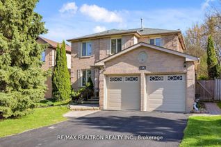 Detached House for Sale, 200 Mccaffrey Rd, Newmarket, ON