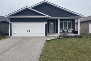 Bungalow for Sale, 80 LAKE BREEZE Dr, Ashfield-Colborne-Wawanosh, ON
