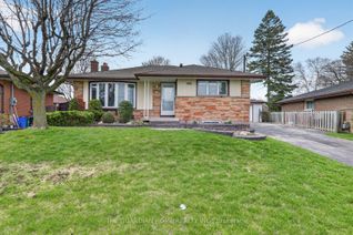 Bungalow for Rent, 64 Gatineau St #Main Fl, Oshawa, ON