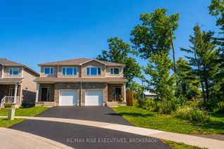 Semi-Detached House for Sale, 1201 Max Cres, Kingston, ON