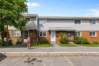 Townhouse for Sale, 1472 Heatherington Rd #C, Hunt Club - South Keys and Area, ON