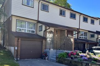 Condo Townhouse for Sale, 63 Ferris Ln #I7, Barrie, ON