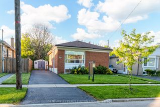 Property for Sale, 10 Mendip Cres, Toronto, ON