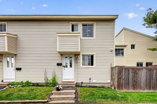 Condo Townhouse for Sale, 52 Thistledown Ct, Barrhaven, ON Condo Townhouse for Sale, 52 Thistledown Ct, Barrhaven, ON