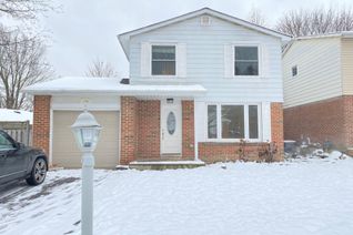 Detached House for Sale, 252 William Roe Blvd N, Newmarket, ON