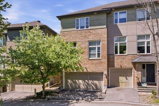 Freehold Townhouse for Rent, 8 Pondside Private, Manor Park - Cardinal Glen and Area, ON
