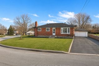 Bungalow for Rent, 35 Barry Rd, Quinte West, ON