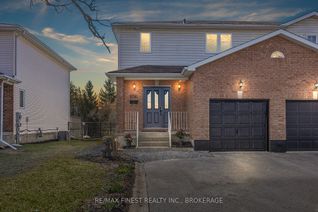 Semi-Detached House for Rent, 1256 Brackenwood Cres, Kingston, ON