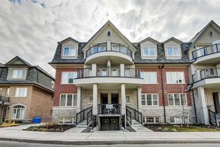 Condo Townhouse for Rent, 1 Eaton Park Ln #6, Toronto, ON