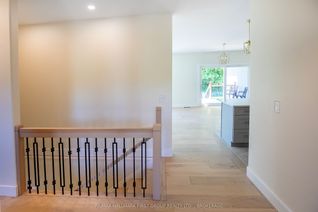 Detached House for Sale, 1054 Cranberry Cove Ln, Frontenac, ON
