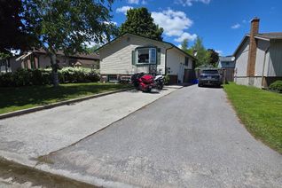 Duplex for Sale, 116 Nicholas St, Quinte West, ON