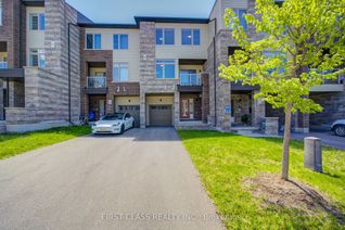 Freehold Townhouse for Sale, 227 Vivant St, Newmarket, ON