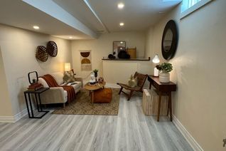 Property for Rent, 248 Crossland Gate #Room 2, Newmarket, ON