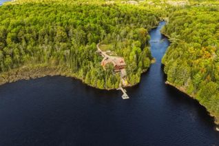 Property for Sale, 2889 Ahmic Lake Rd, Magnetawan, ON