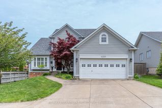 Bungaloft for Sale, 4021 Mountain St, Lincoln, ON